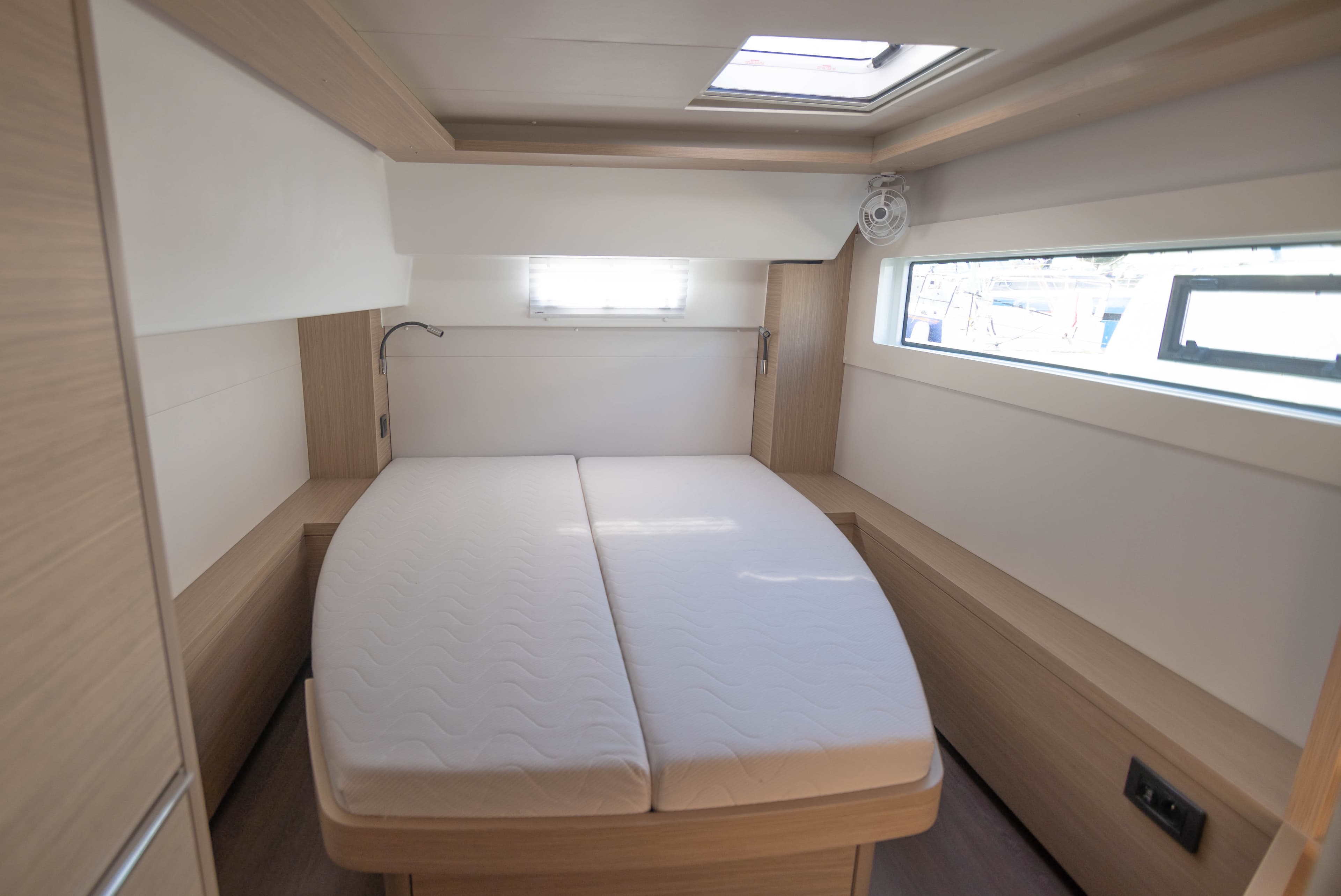 Lagoon 46  - photo 16