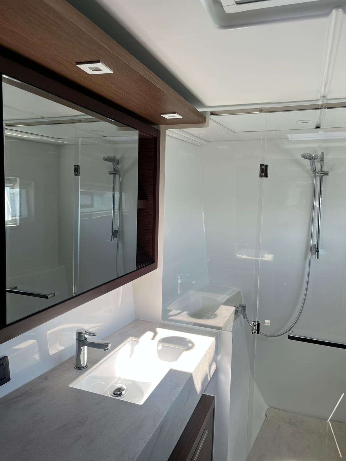 Lagoon 46  - photo 13