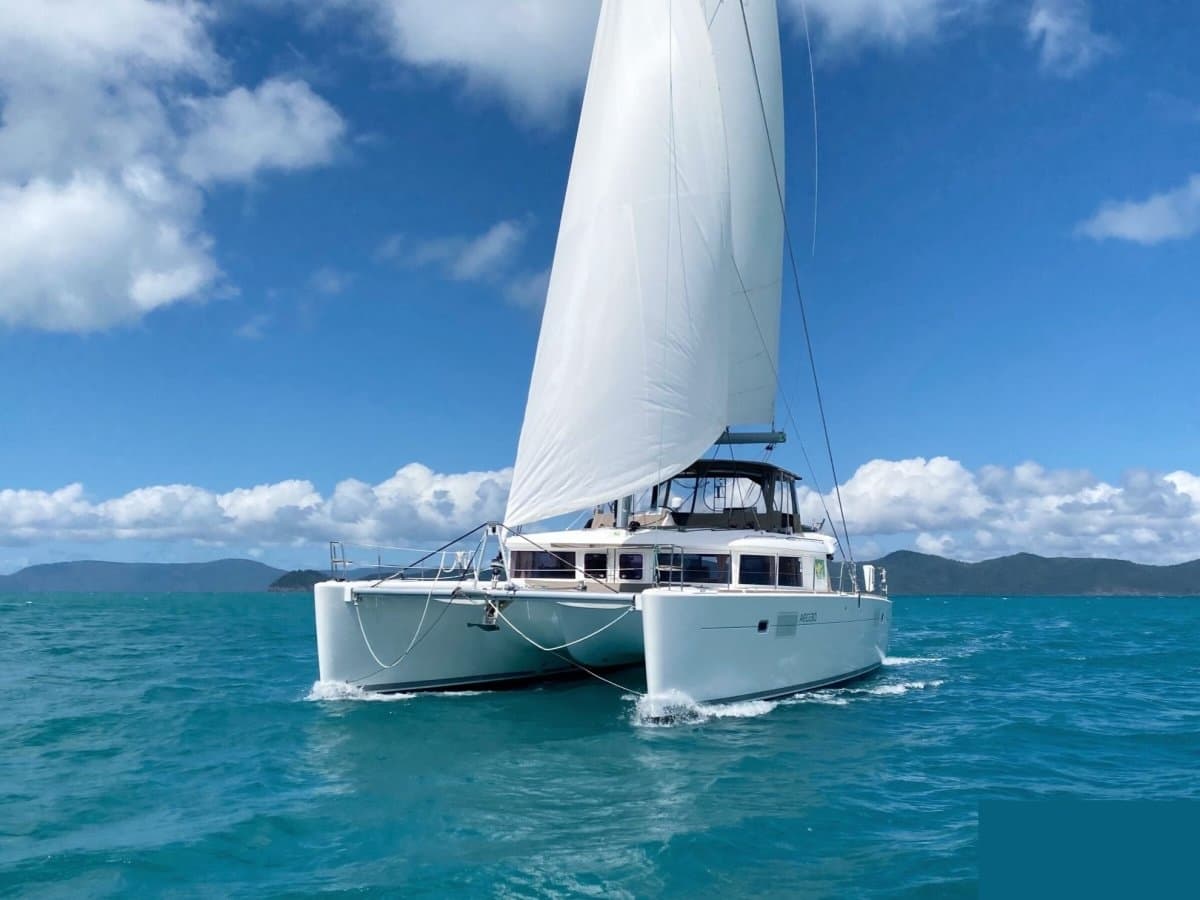 Lagoon 450 Fly - photo 12