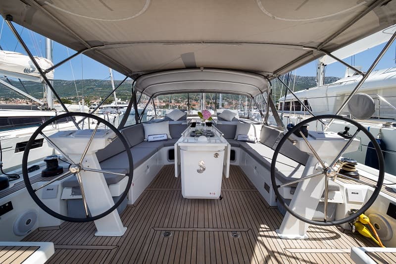 Oceanis 51.1 - photo 14