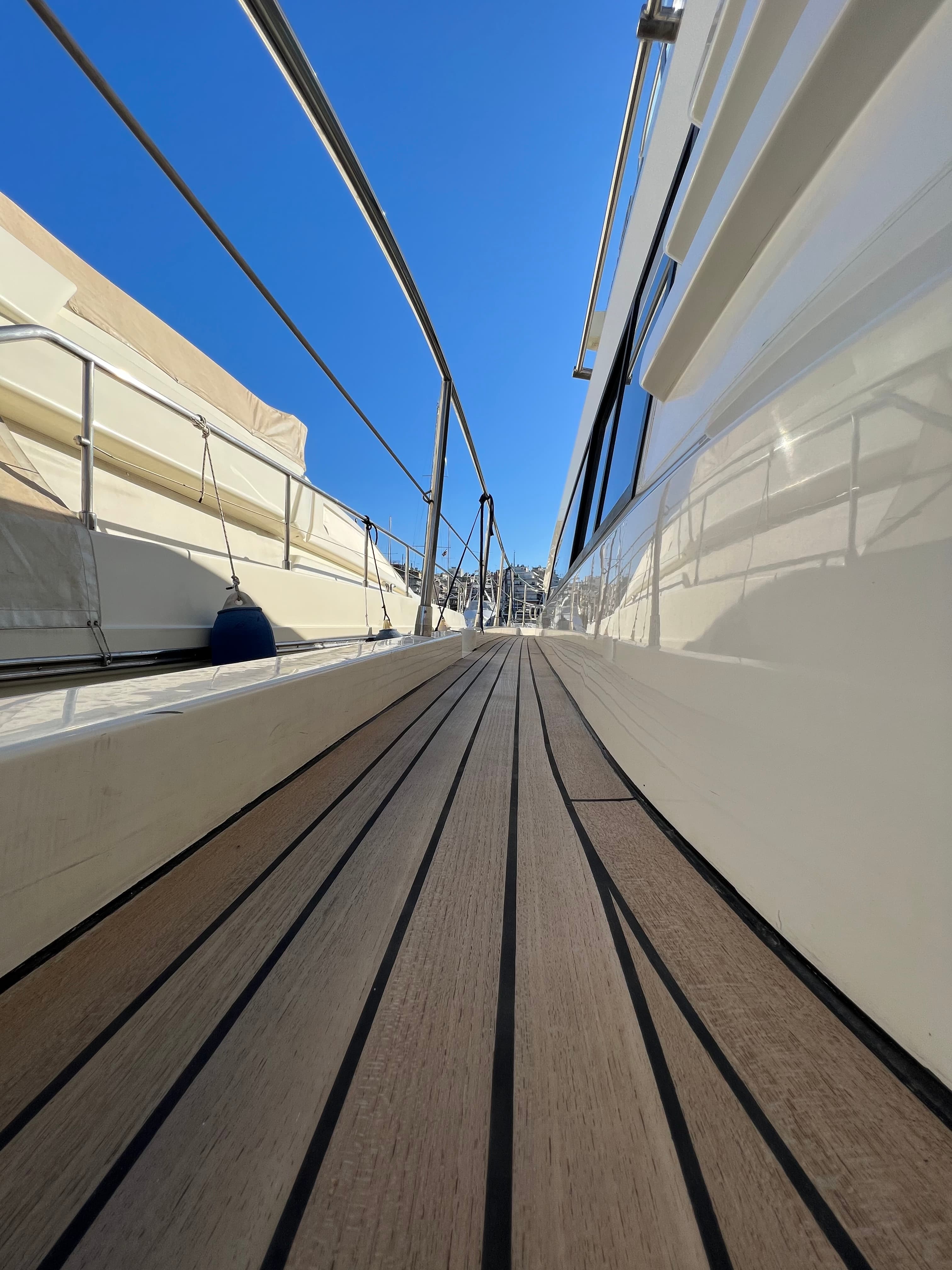 Fairline Squadron 52 - photo 9