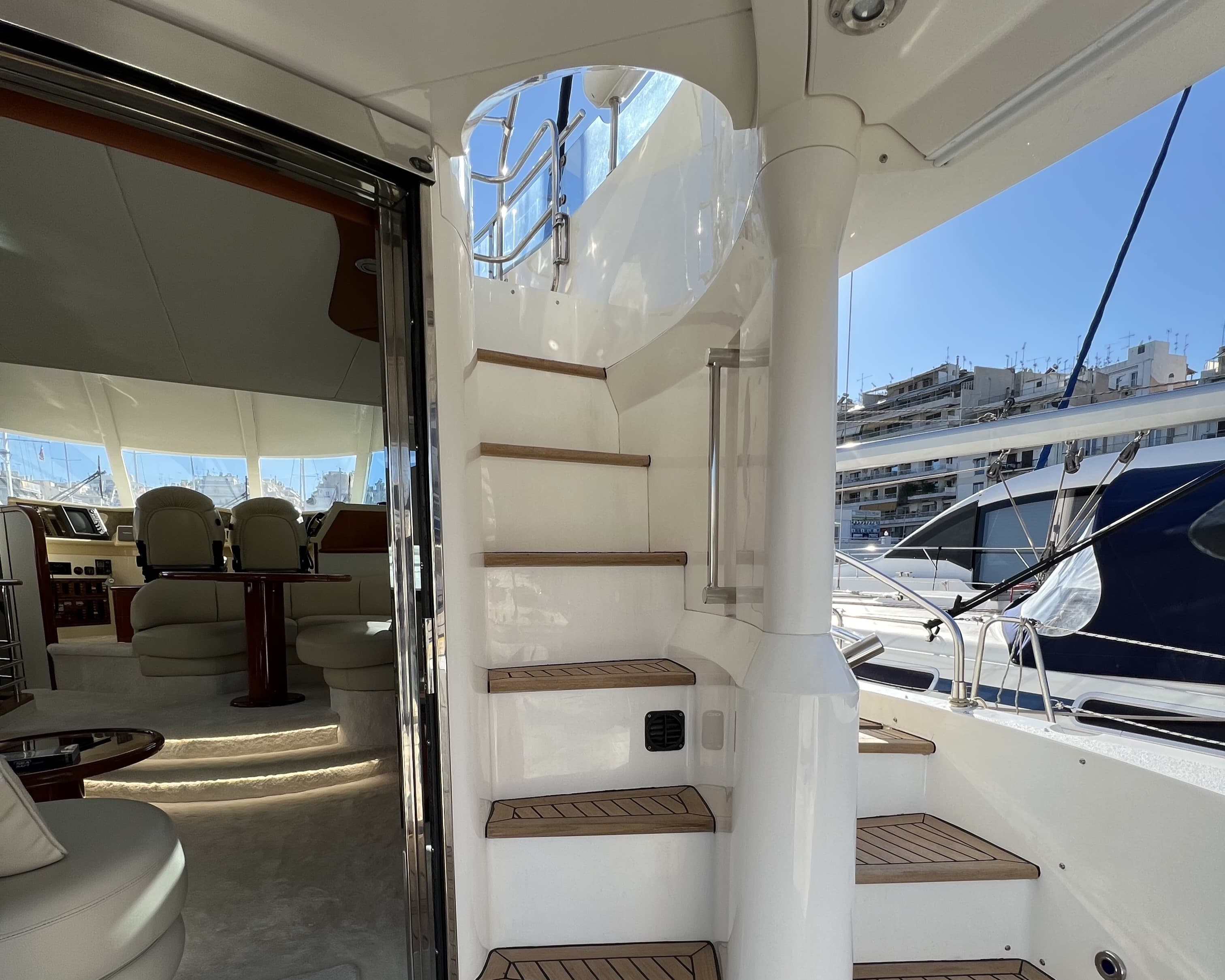 Fairline Squadron 52 - photo 23