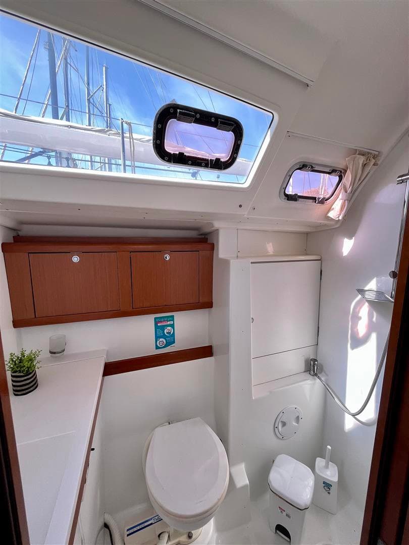 Oceanis 54 - photo 10