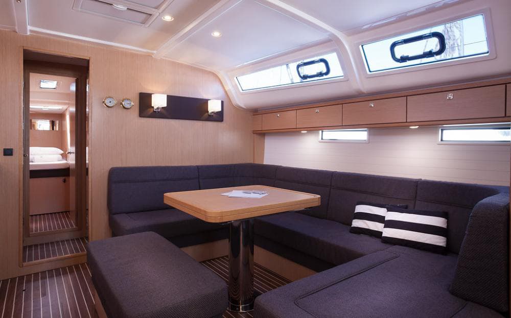 Bavaria Cruiser 51 - photo 12