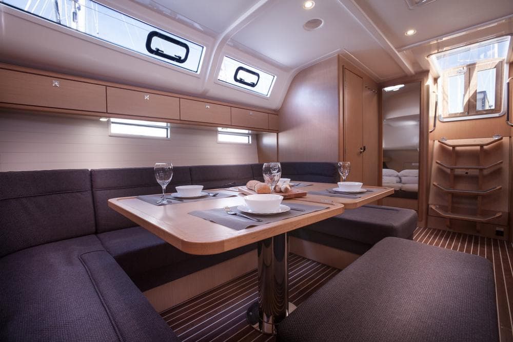 Bavaria Cruiser 51 - photo 15