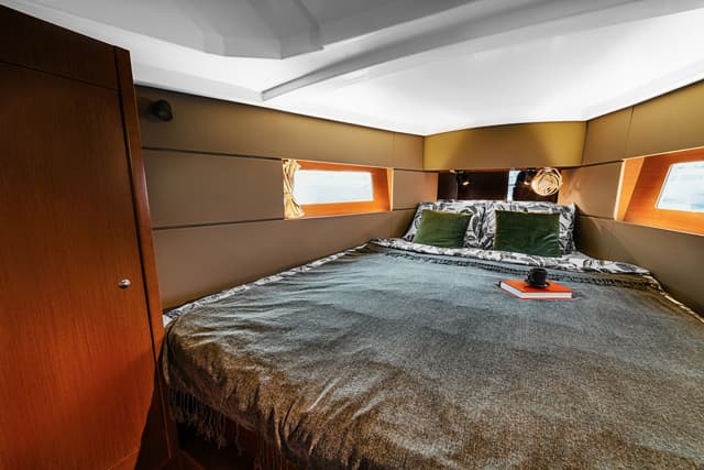 Oceanis 38 - photo 18