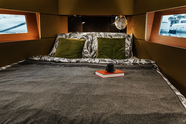 Oceanis 38 - photo 19