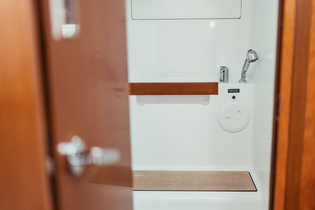 Oceanis 38 - photo 30