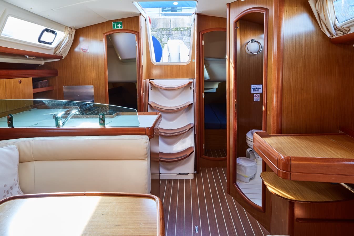 Sun Odyssey 39i - photo 15