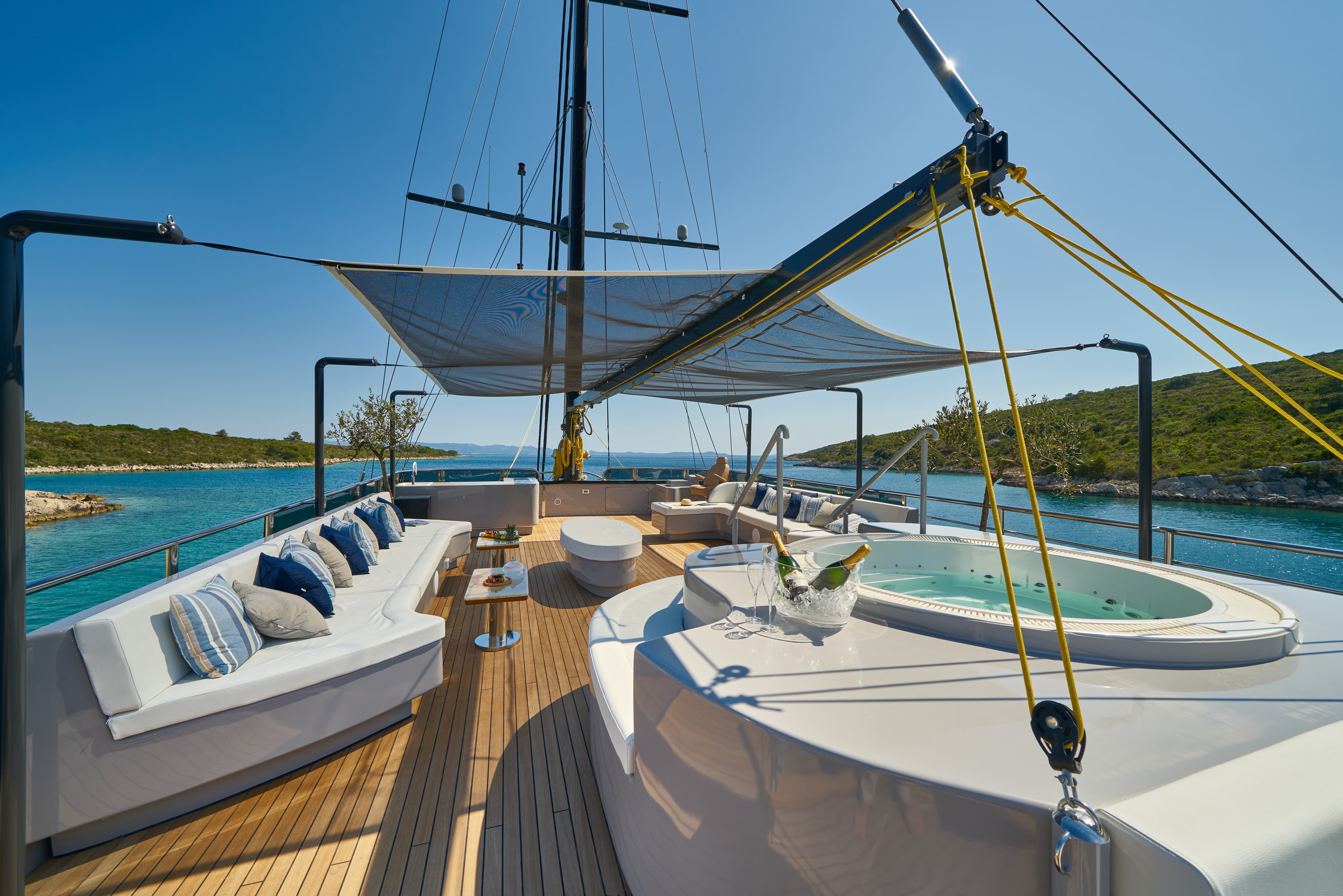 Luxury Sailing Yacht - photo 115