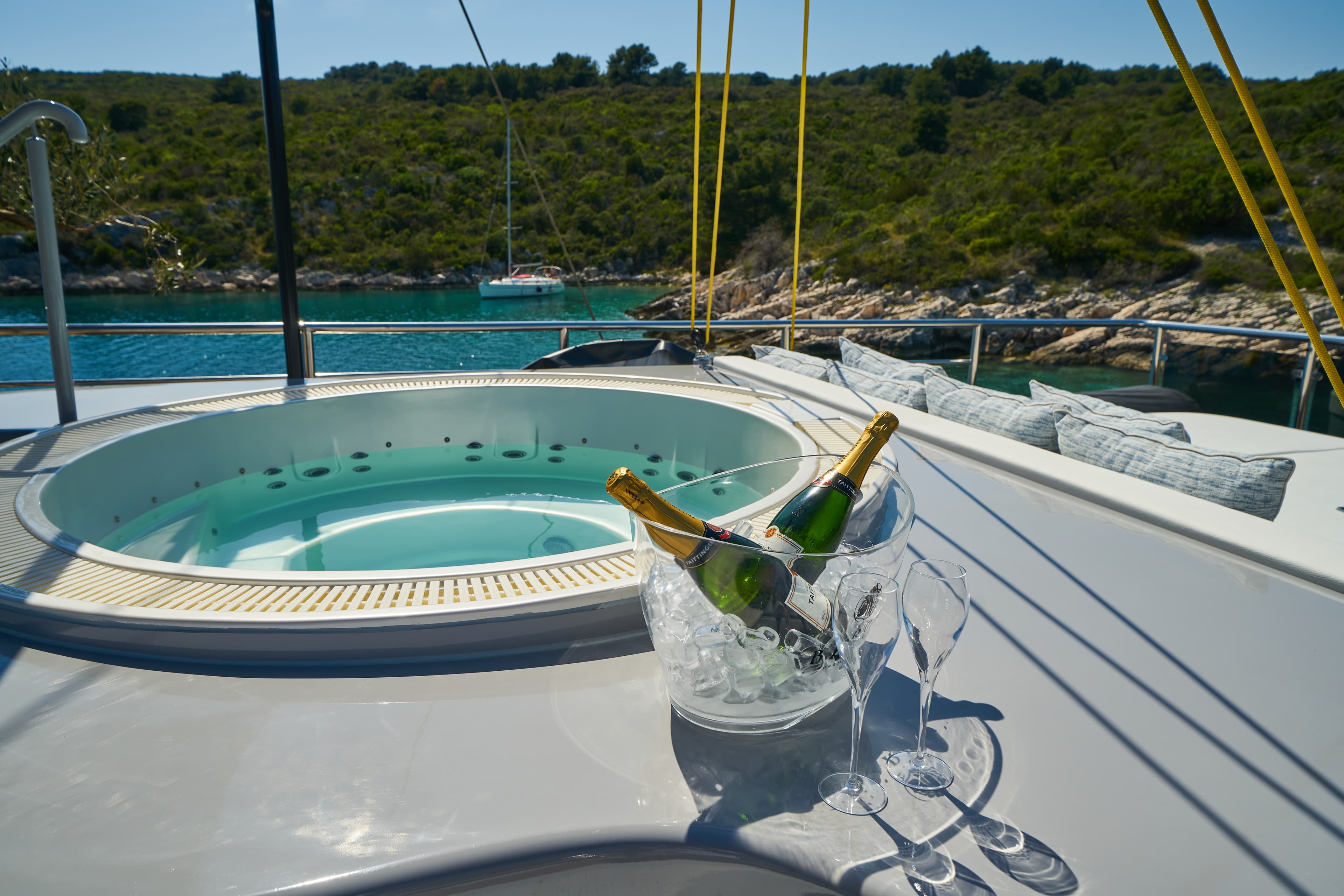 Luxury Sailing Yacht - photo 31