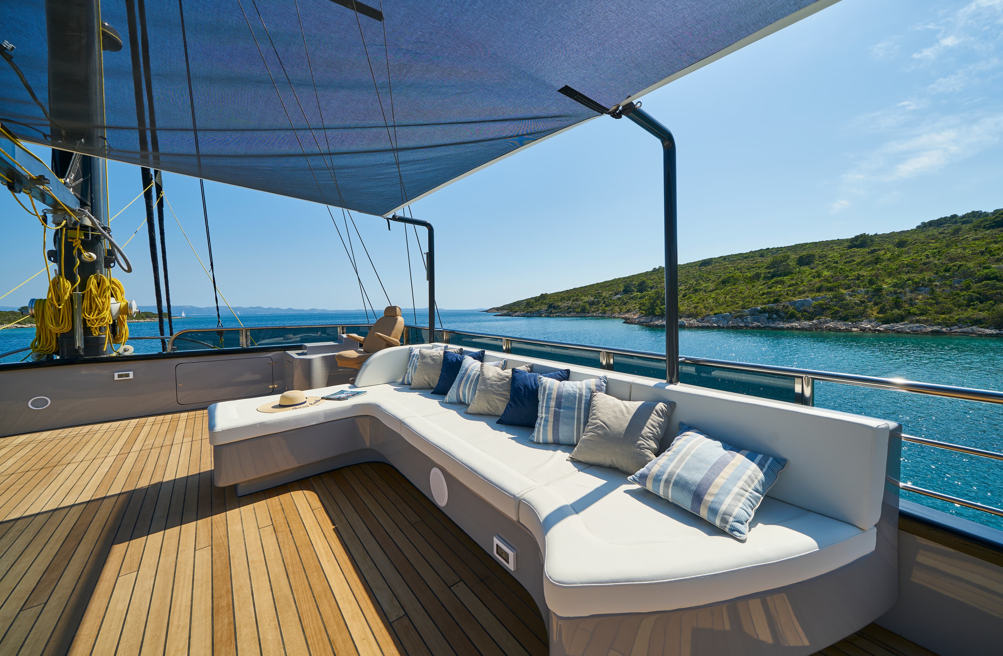 Luxury Sailing Yacht - photo 114