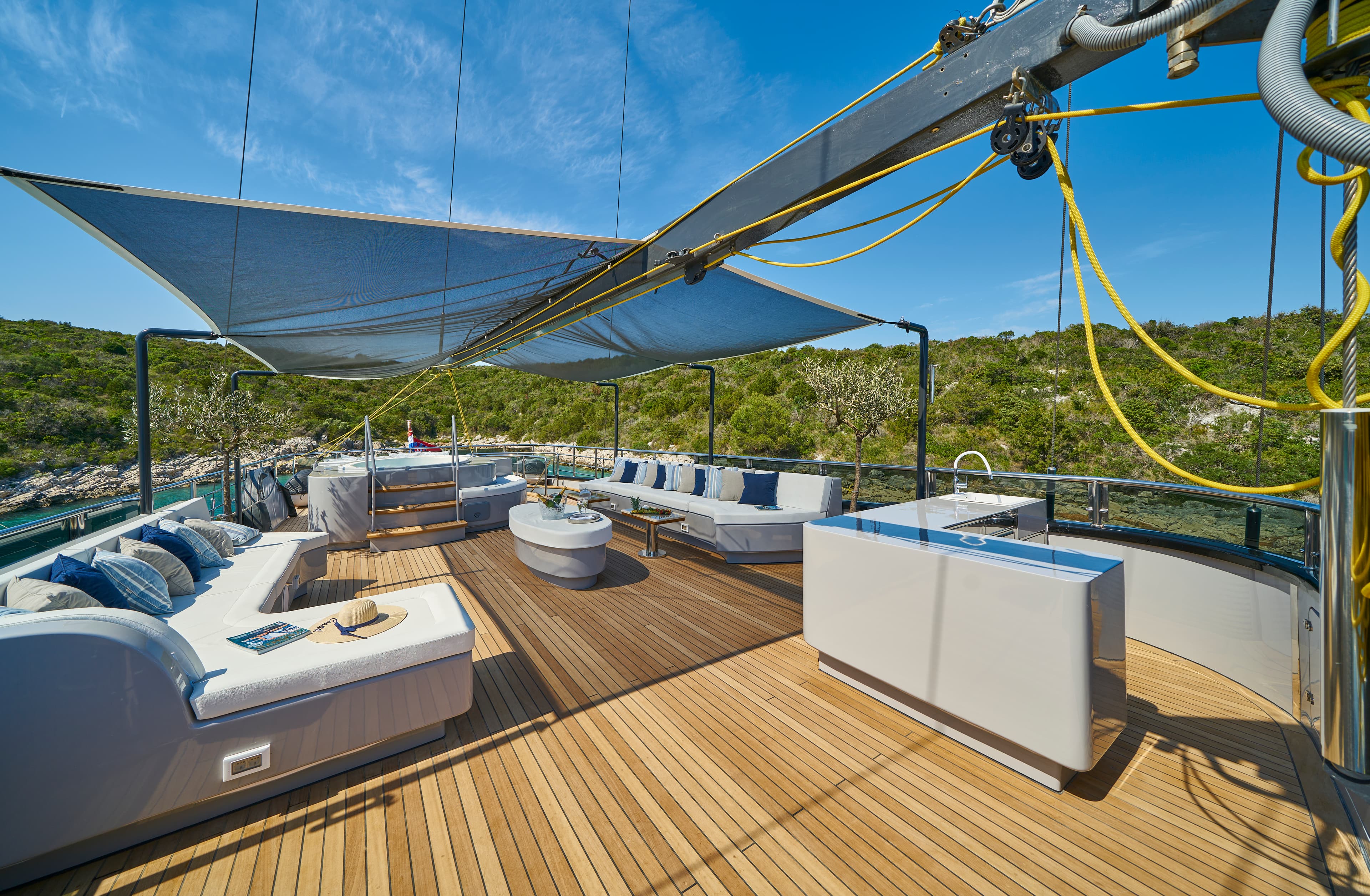Luxury Sailing Yacht - photo 51
