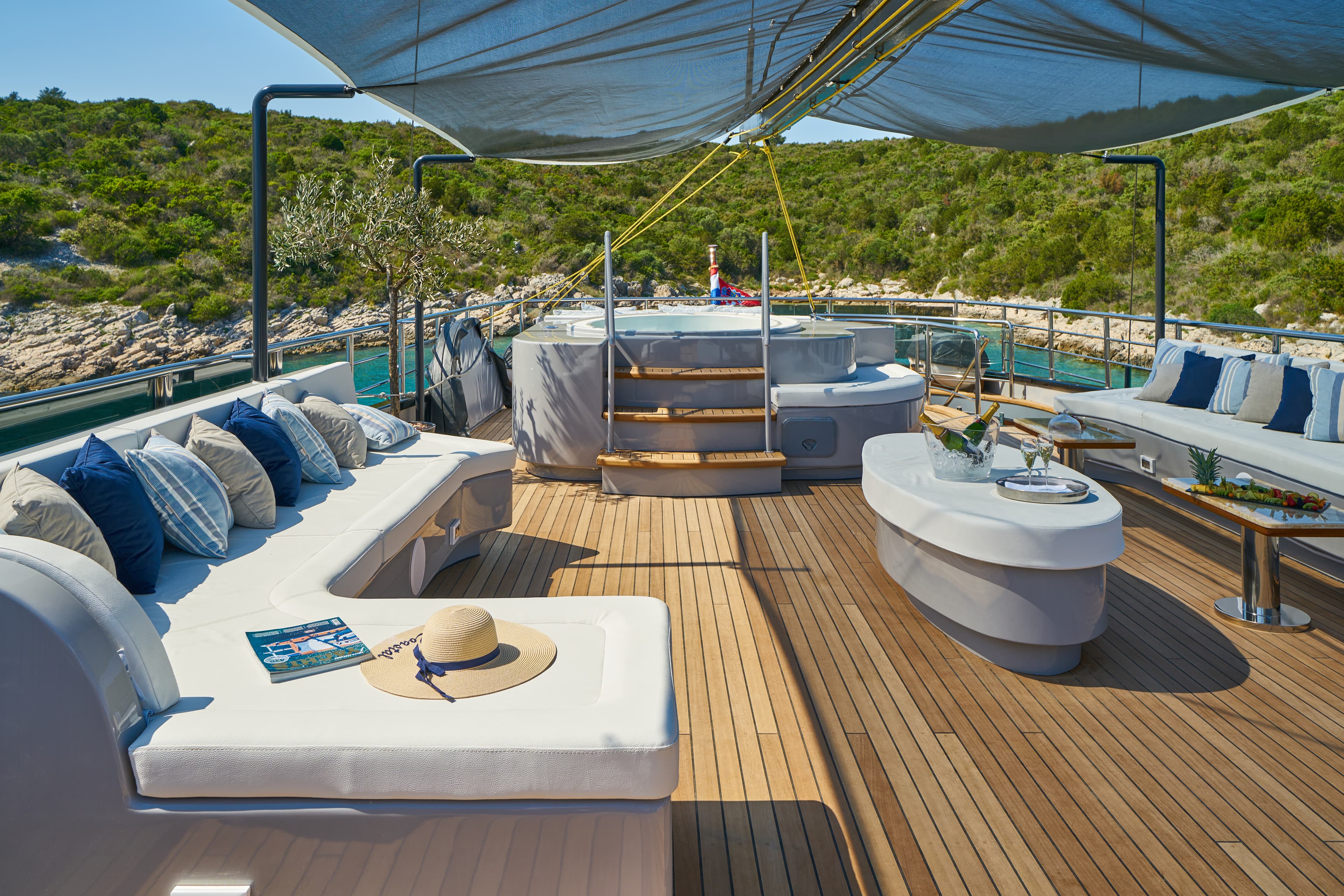 Luxury Sailing Yacht - photo 122
