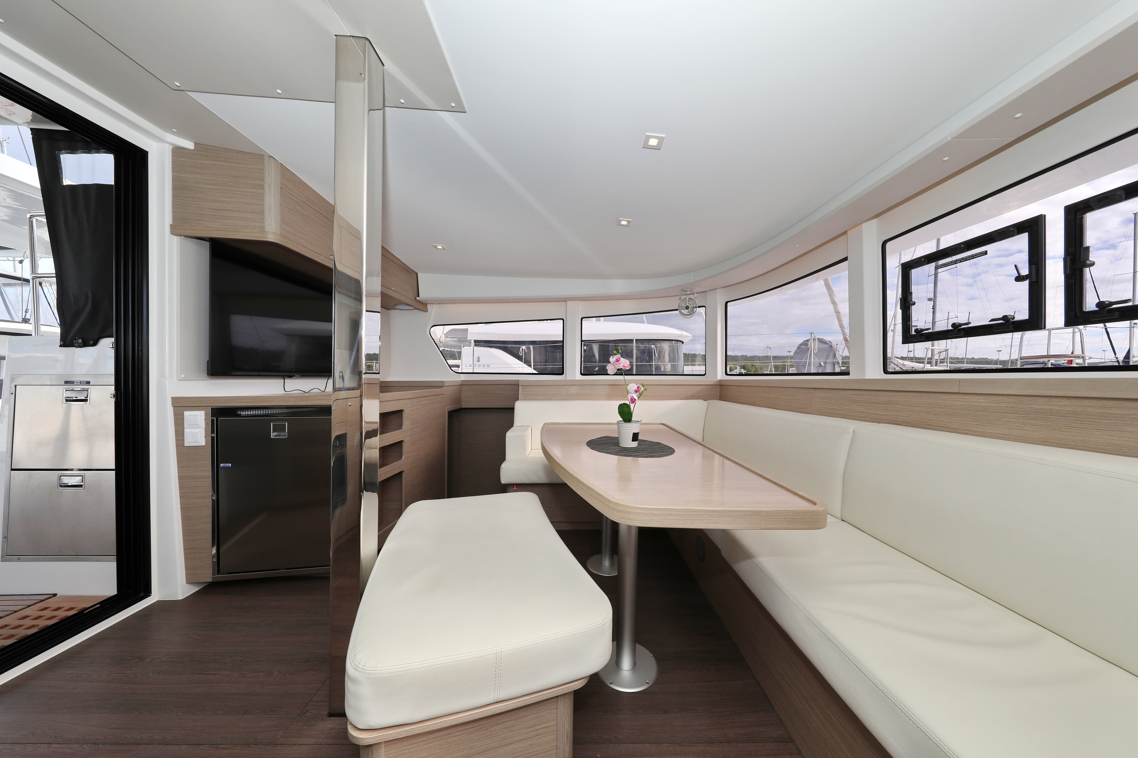 Lagoon 42 - photo 83