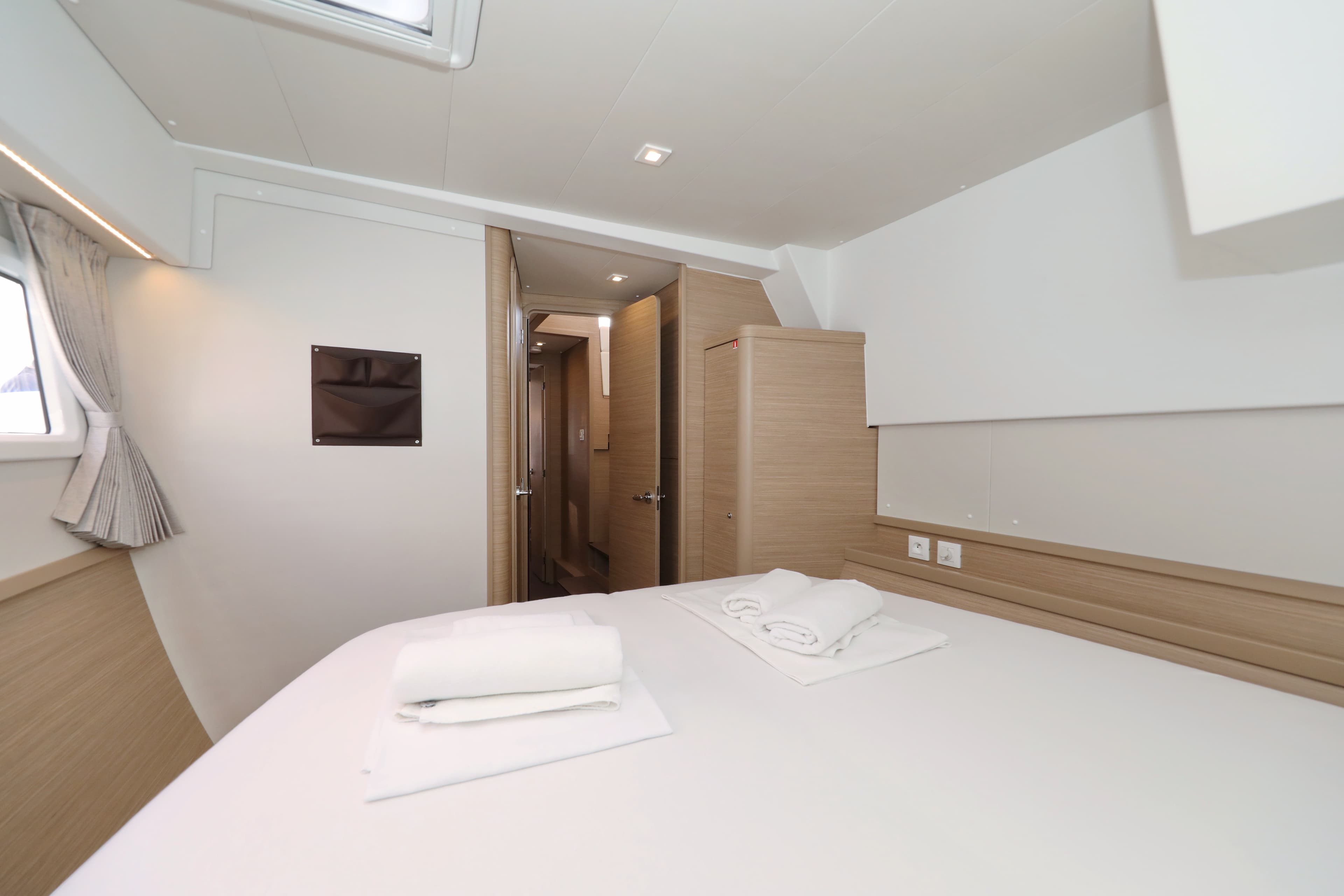 Lagoon 42 - photo 26