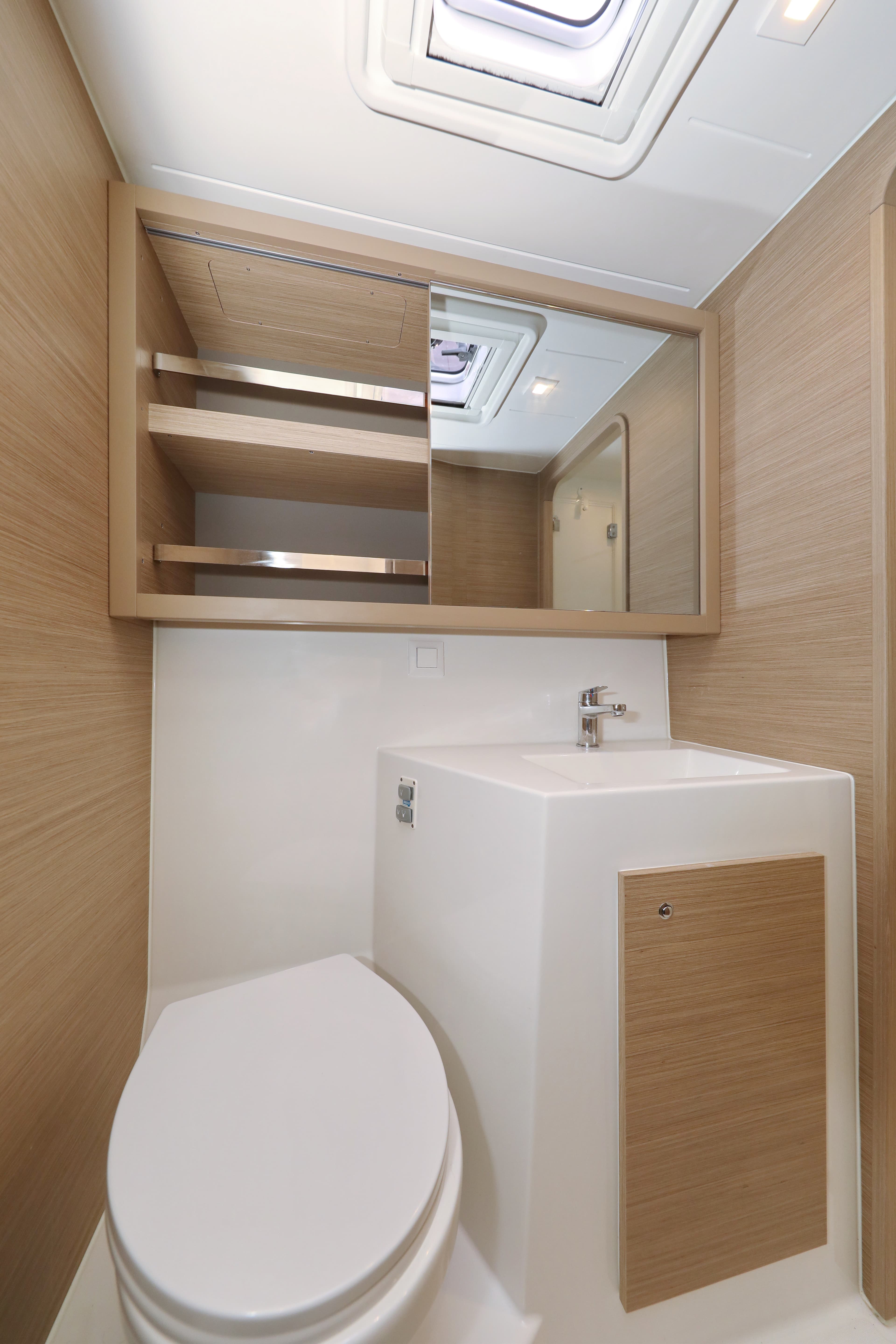 Lagoon 42 - photo 50