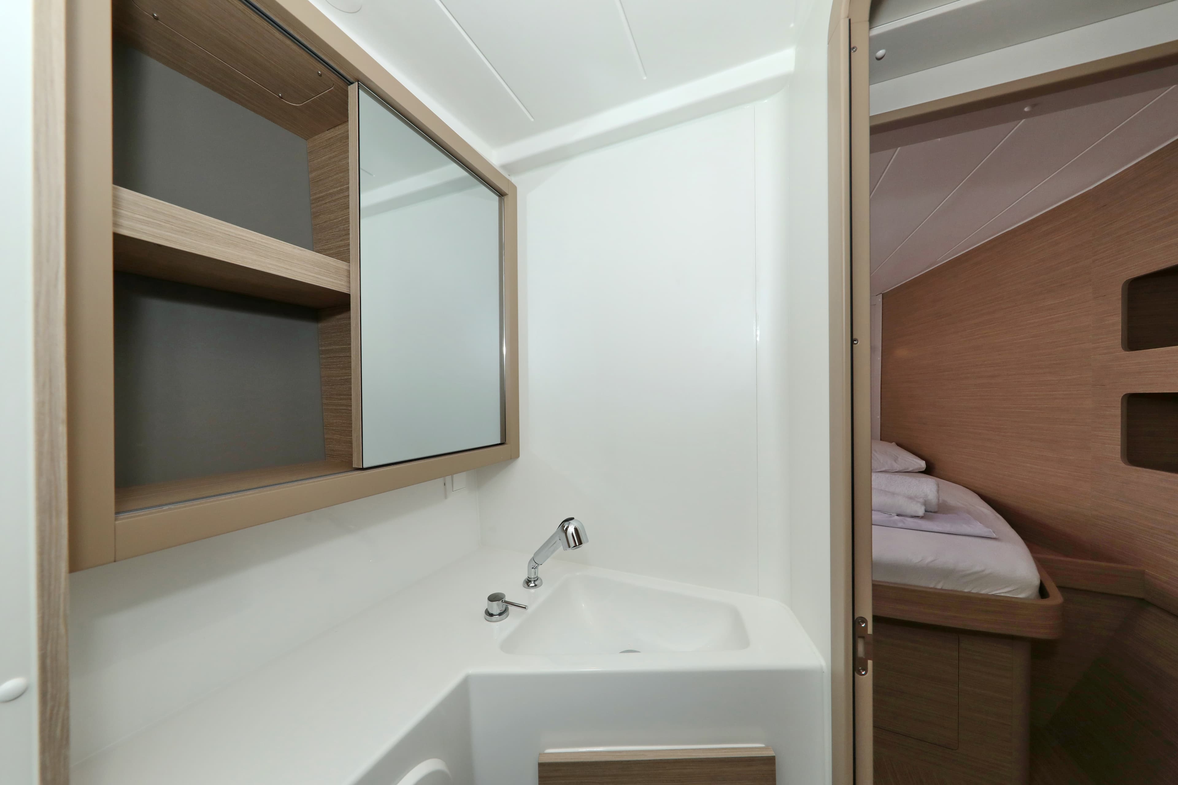 Lagoon 42 - photo 94