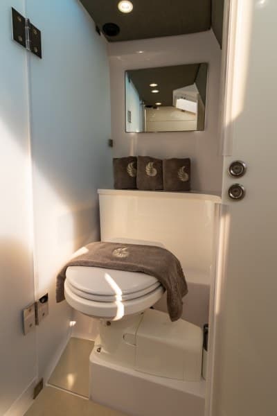 Axopar 37 XC Cross Cabin - photo 47