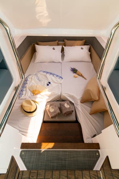 Axopar 37 XC Cross Cabin - photo 82