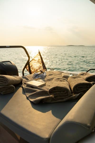 Axopar 37 XC Cross Cabin - photo 18