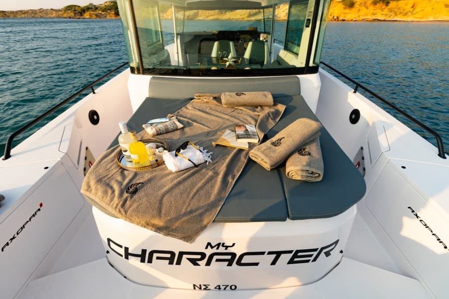 Axopar 37 XC Cross Cabin - photo 27