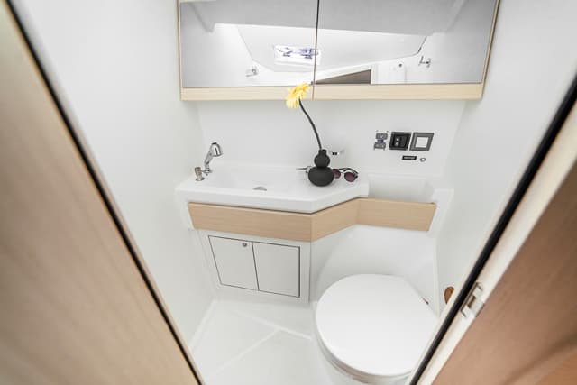 Oceanis 46.1 - photo 21