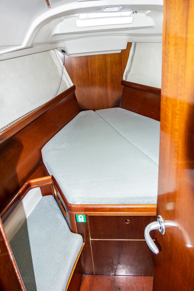 Oceanis 381 - photo 11