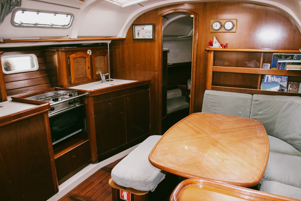 Oceanis 381 - photo 13