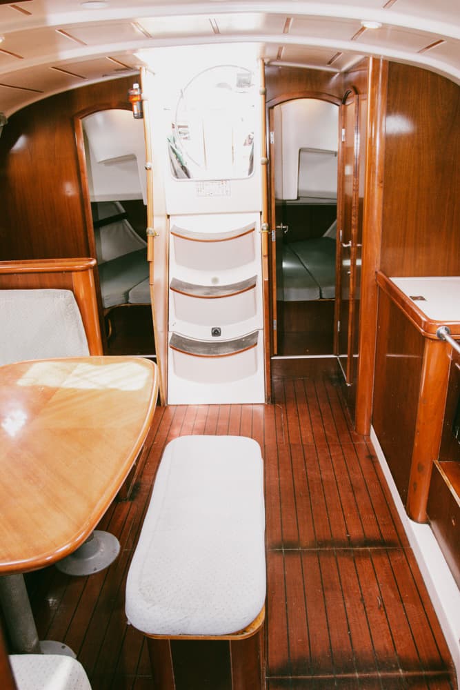 Oceanis 381 - photo 18