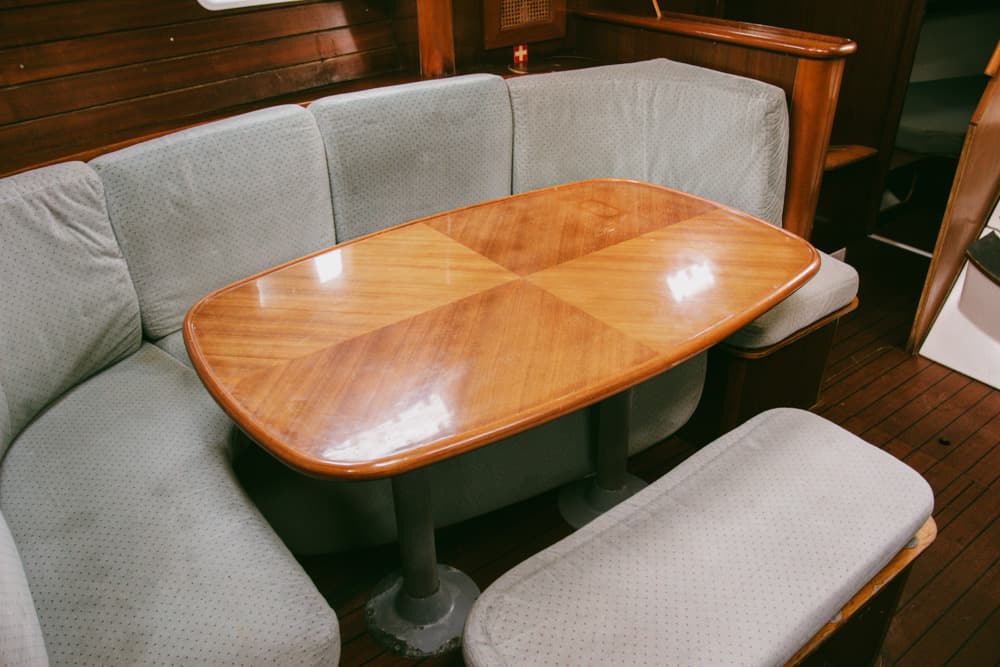 Oceanis 381 - photo 14