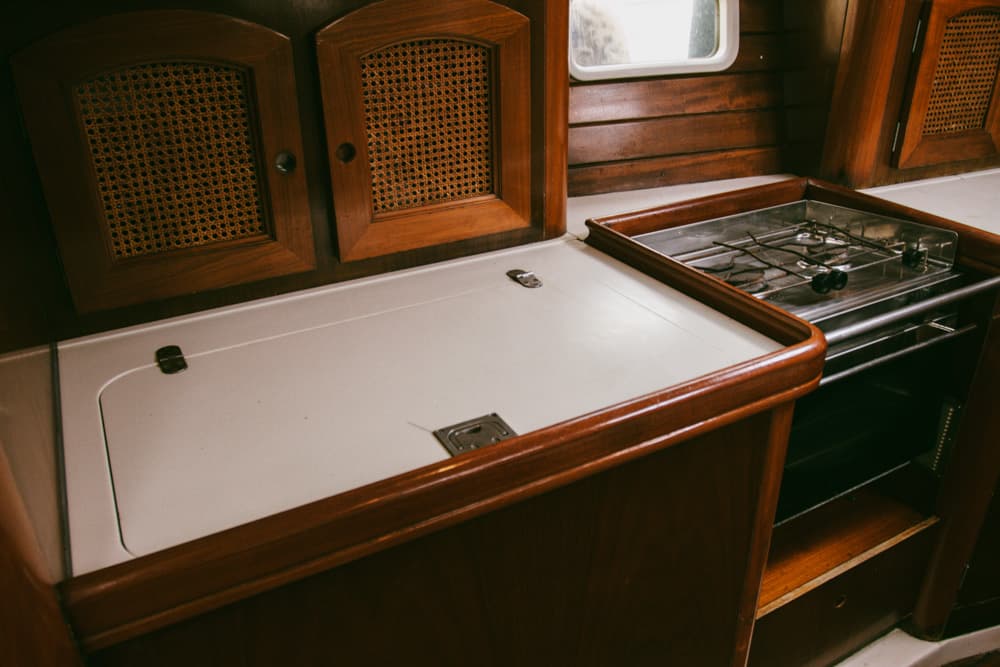 Oceanis 381 - photo 22