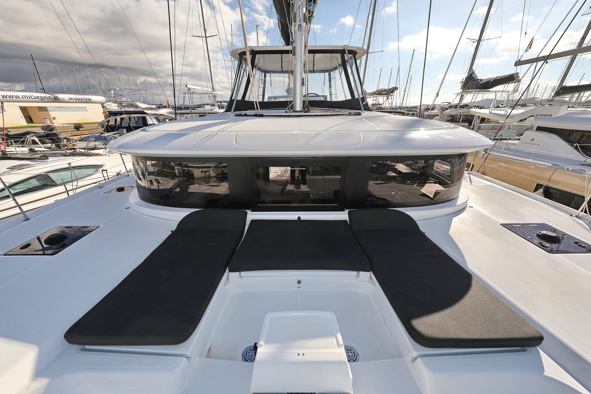 Lagoon 46  - photo 21