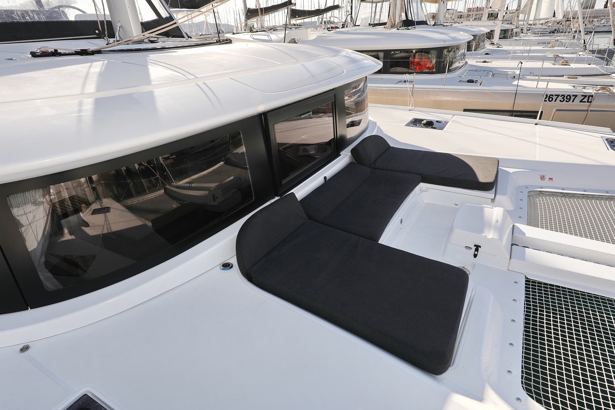 Lagoon 46  - photo 24