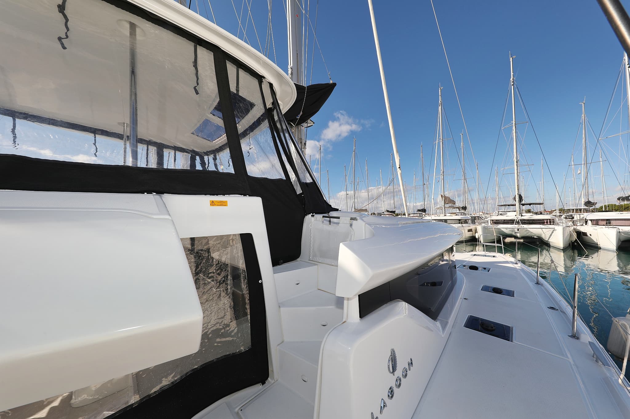 Lagoon 46  - photo 25