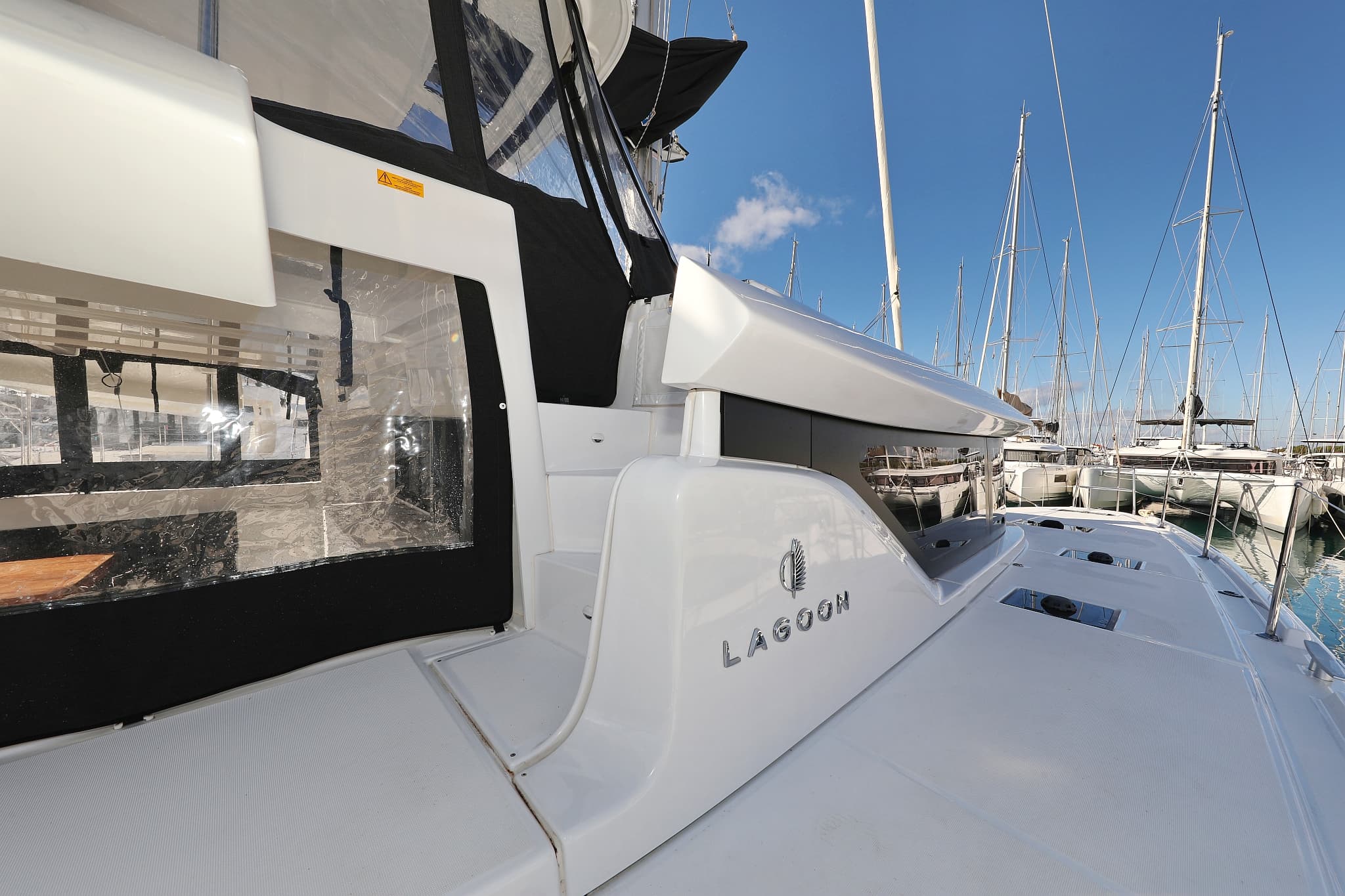 Lagoon 46  - photo 26