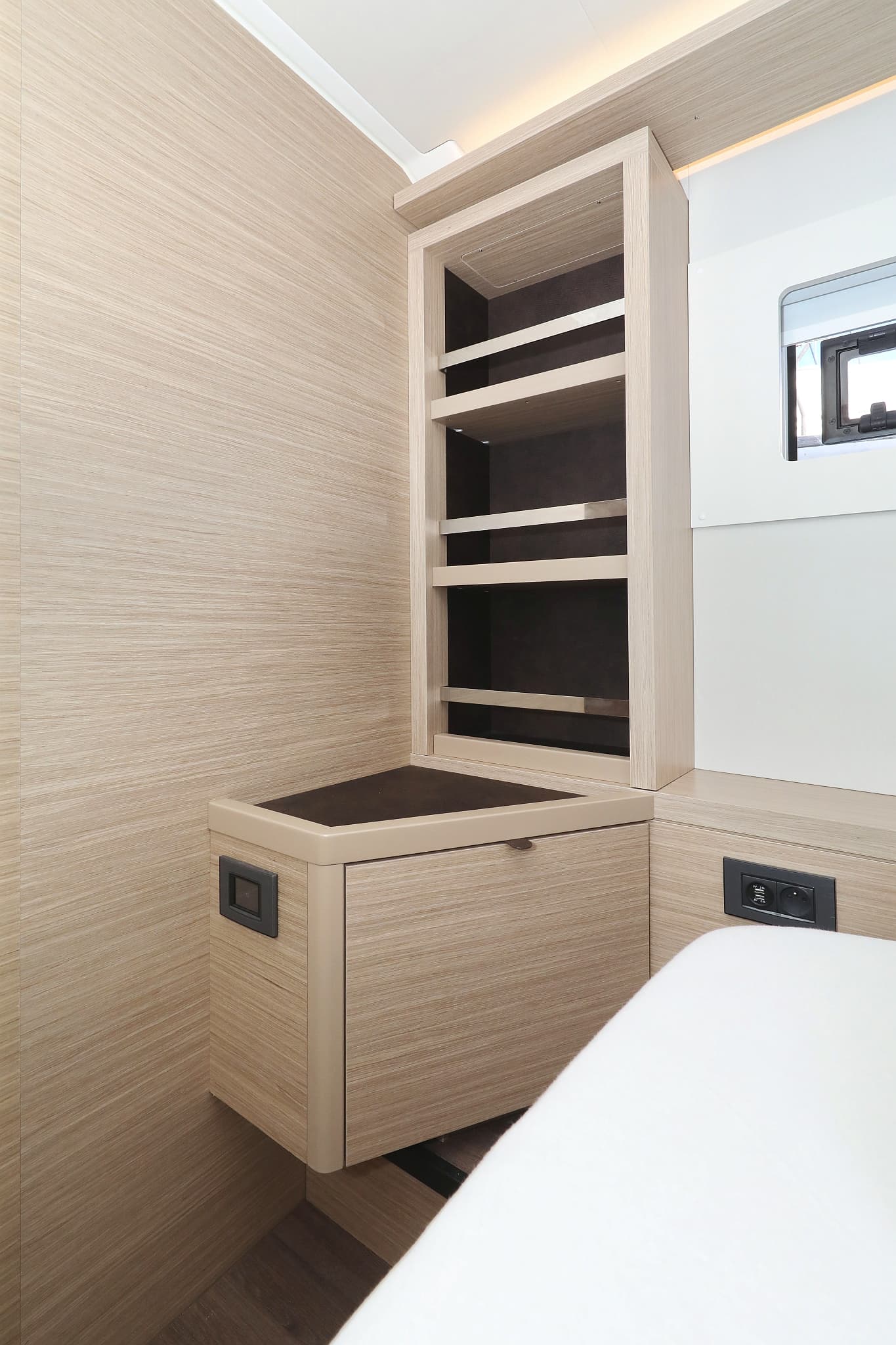 Lagoon 46  - photo 56