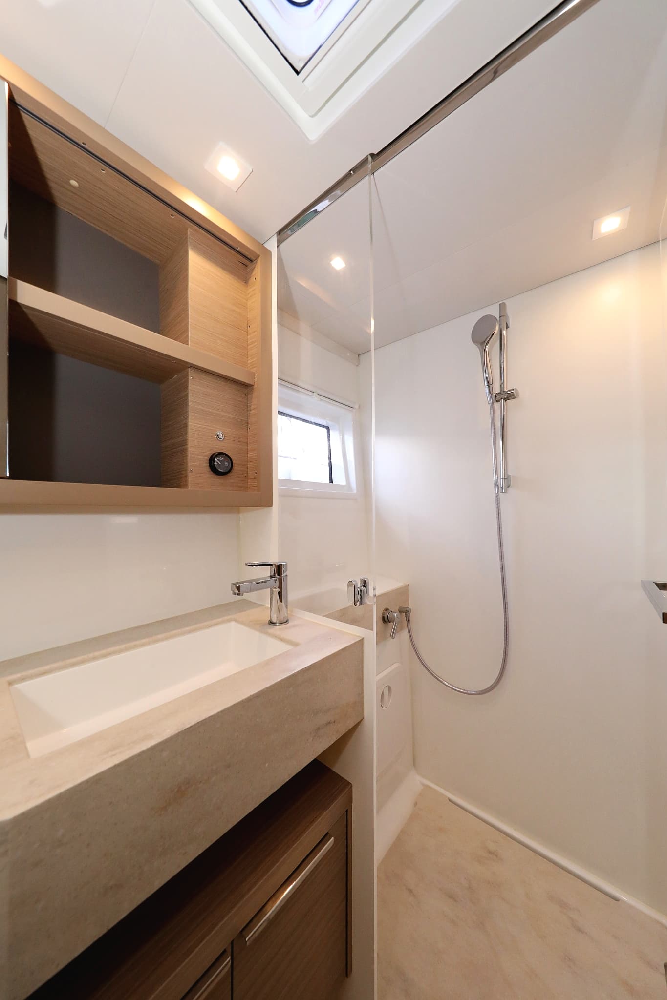 Lagoon 46  - photo 63