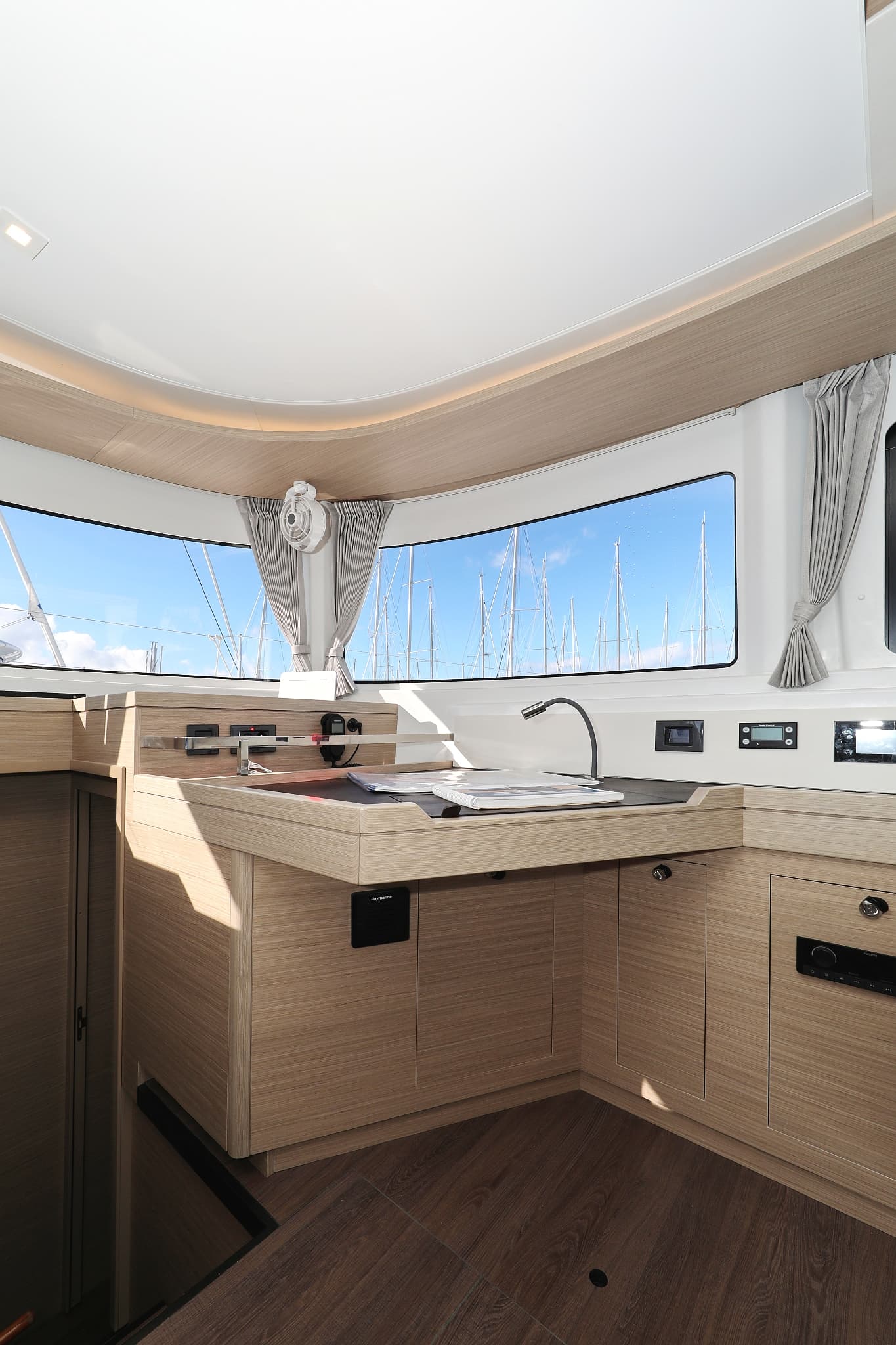 Lagoon 46  - photo 84