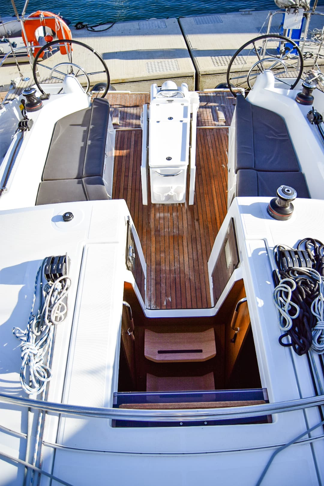 Sun Odyssey 410 - photo 5