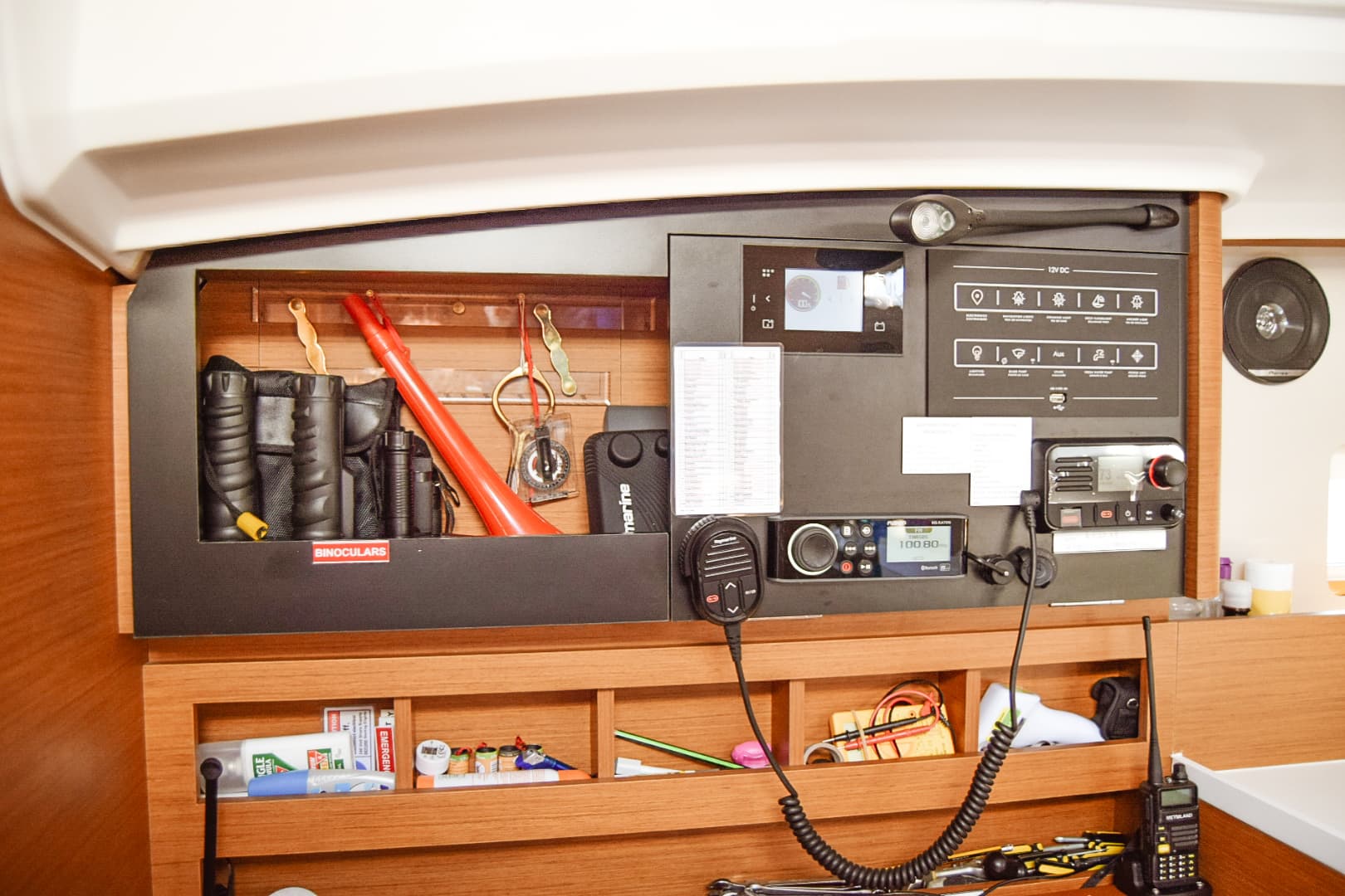 Sun Odyssey 410 - photo 4