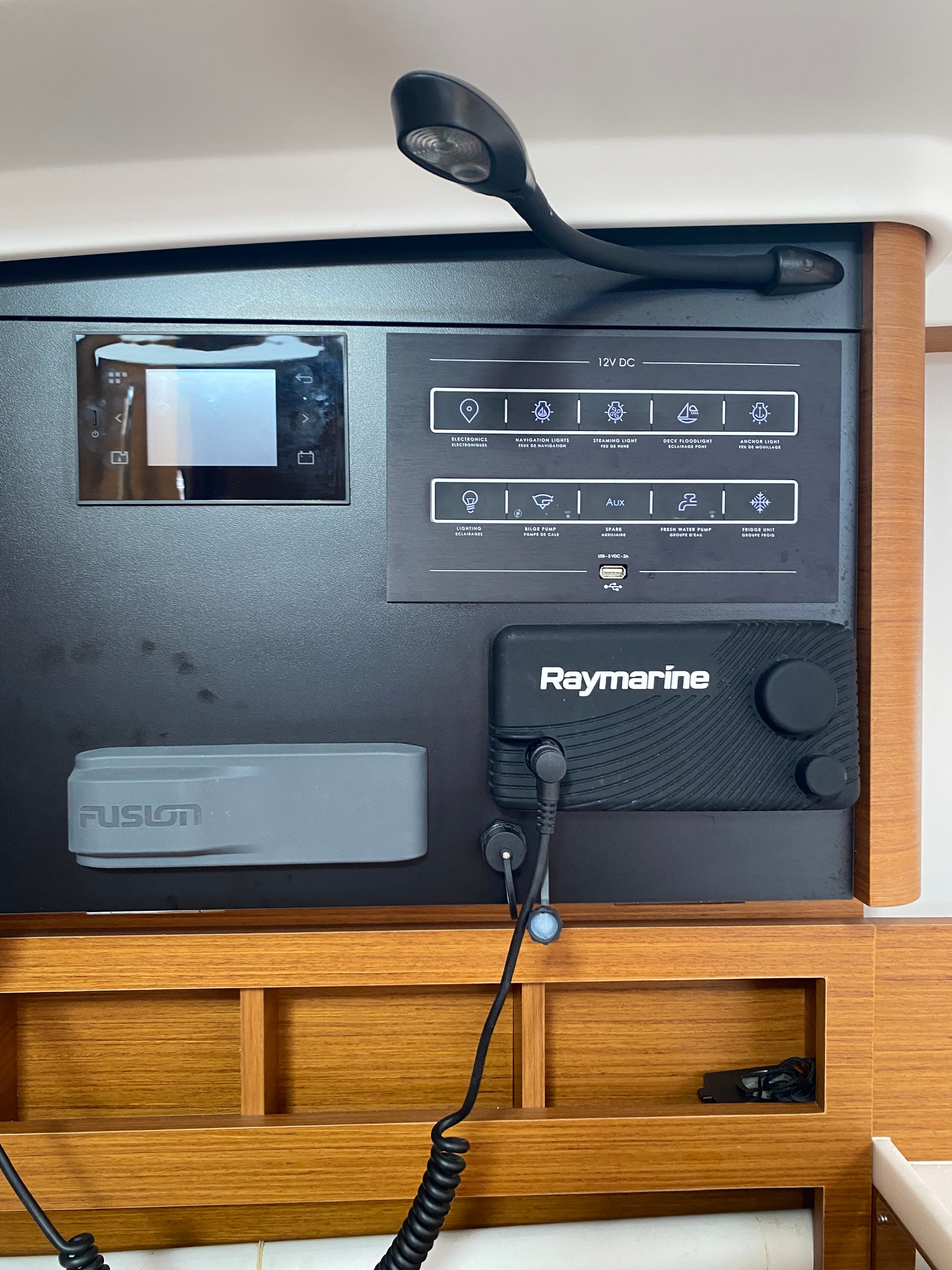 Sun Odyssey 410 - photo 5