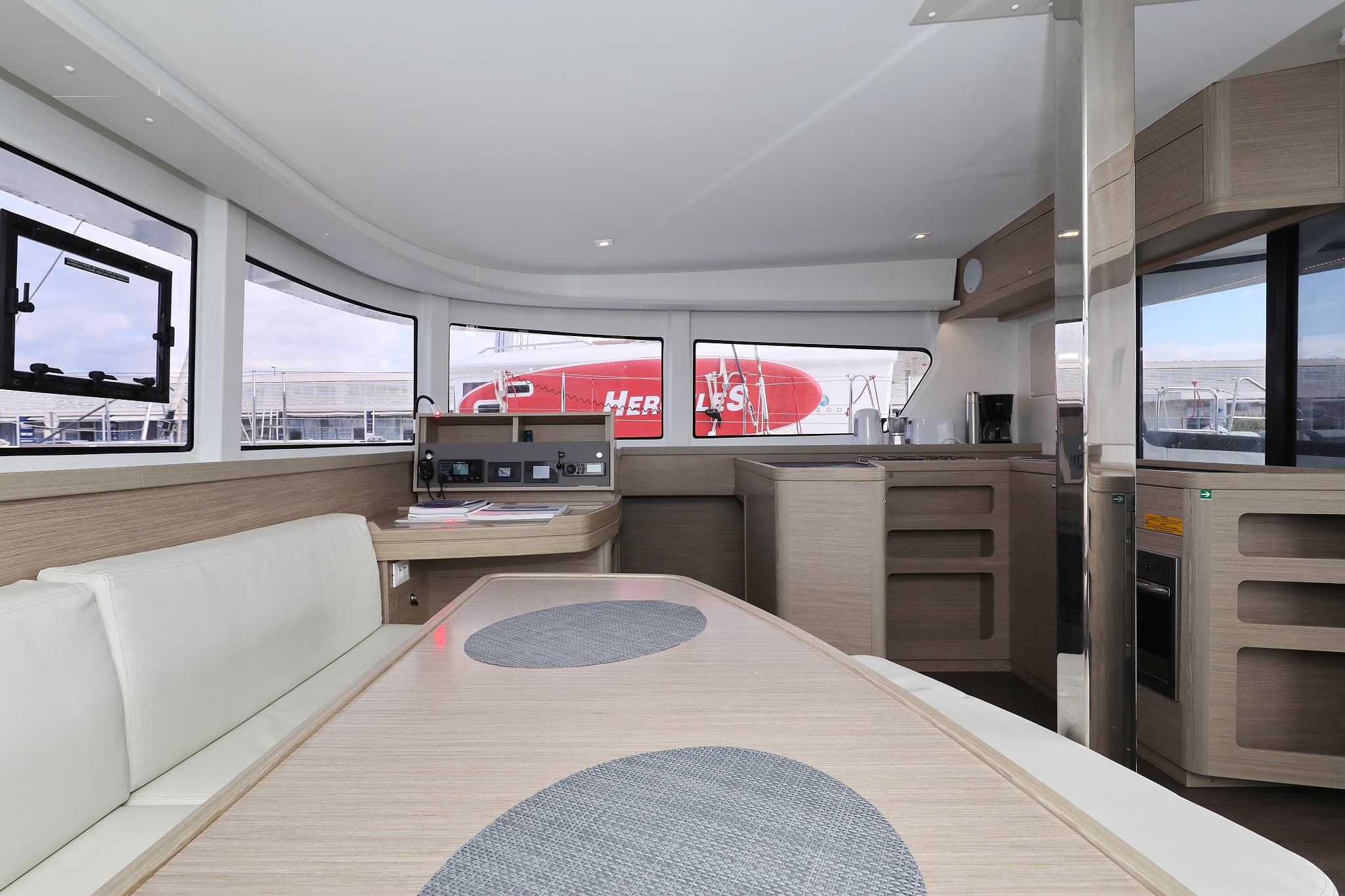 Lagoon 42 - photo 39