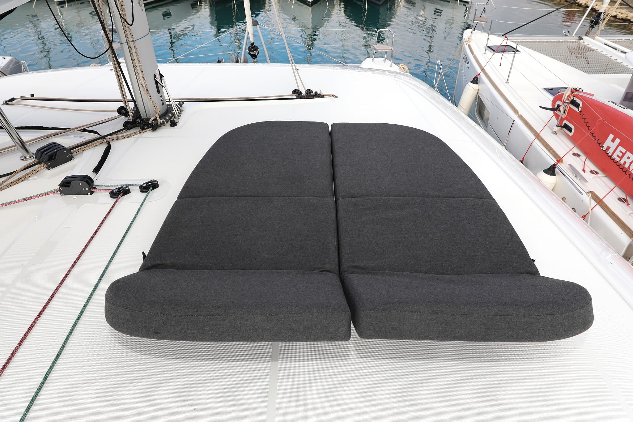 Lagoon 42 - photo 86