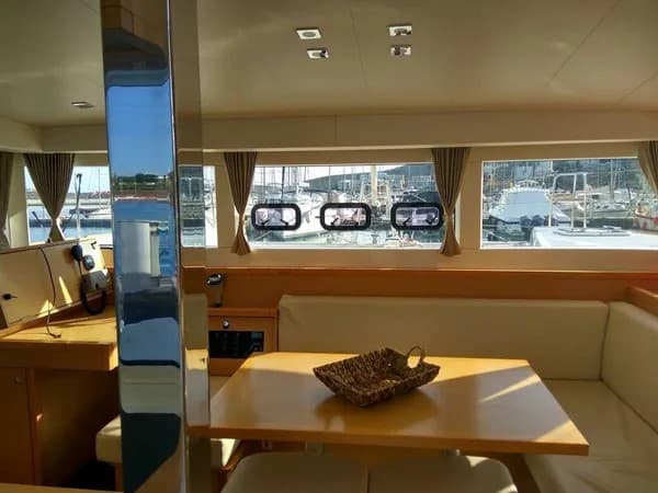Lagoon 39 - photo 13