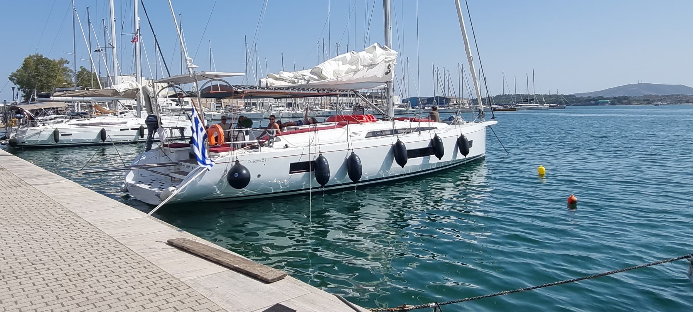 Oceanis 51.1 - photo 16