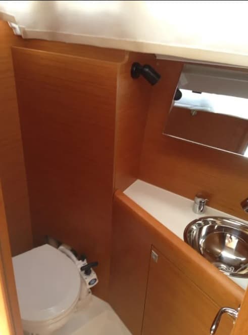 Sun Odyssey 349 - photo 7