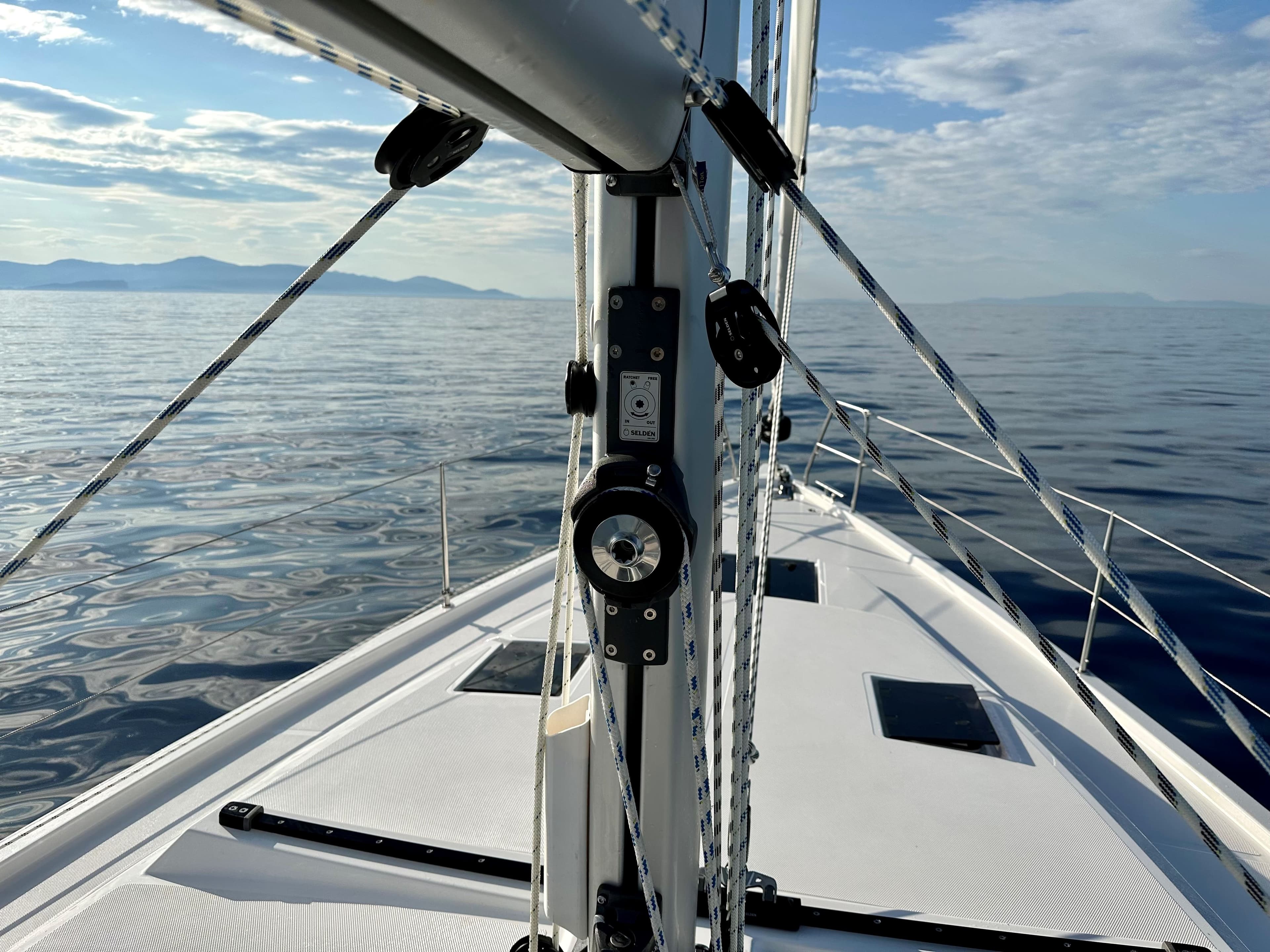 Bavaria C42 - photo 9