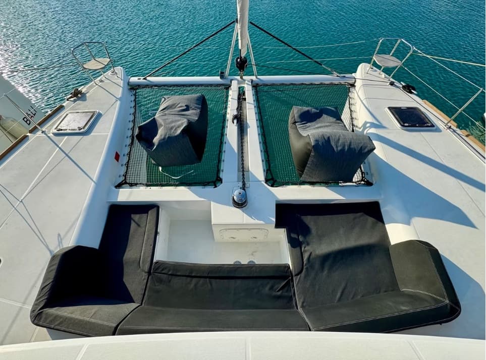 Lagoon 450 Fly - photo 15