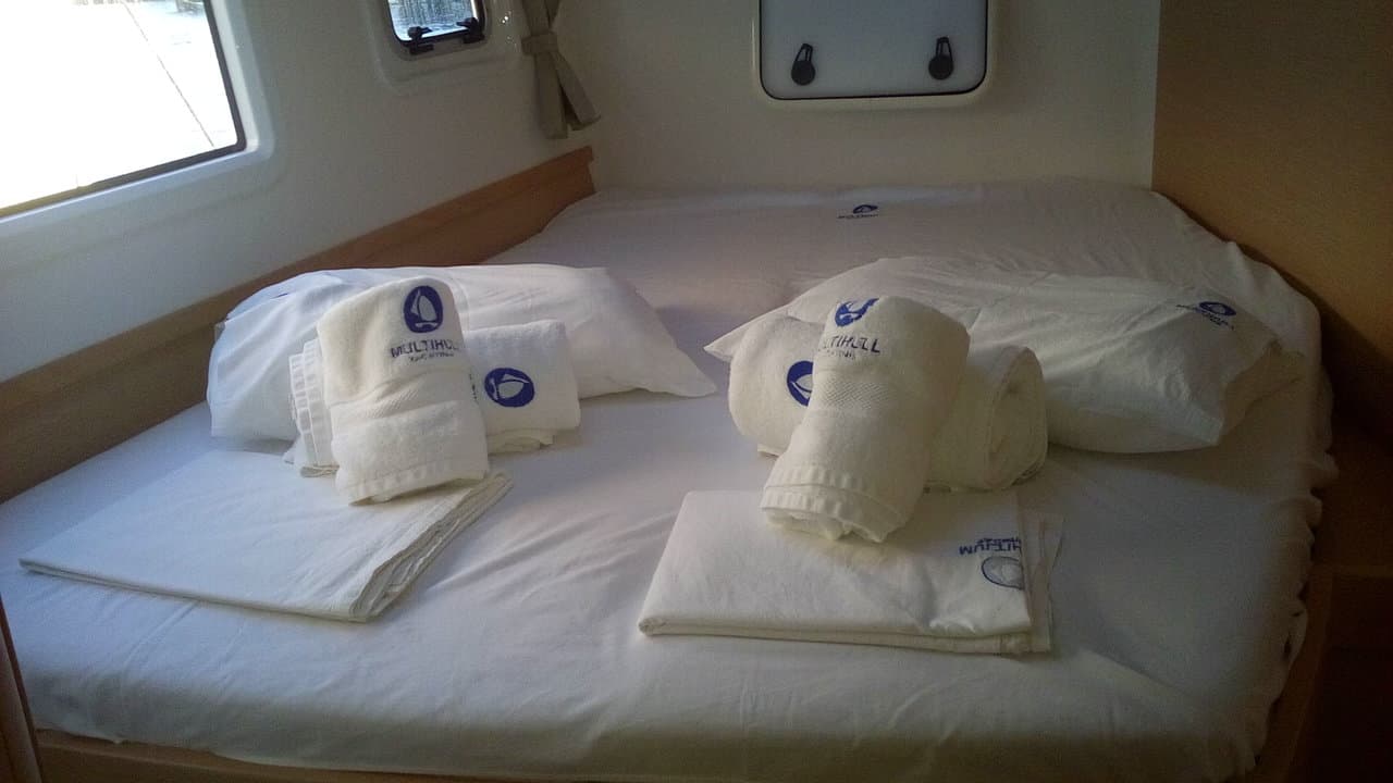 Lagoon 42 - photo 13